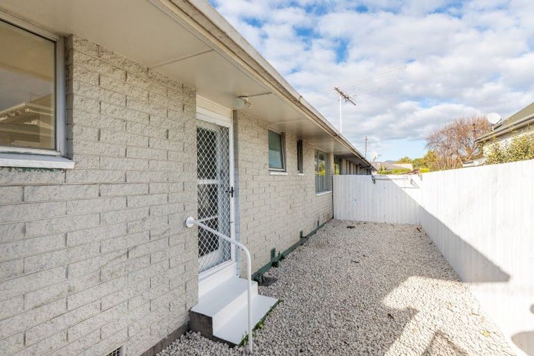 Photo of property in 35 Clive Street, Phillipstown, Christchurch, 8011