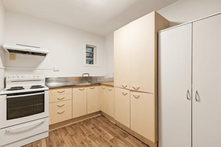 Photo of property in 6/5 Hopper Street, Mount Cook, Wellington, 6011