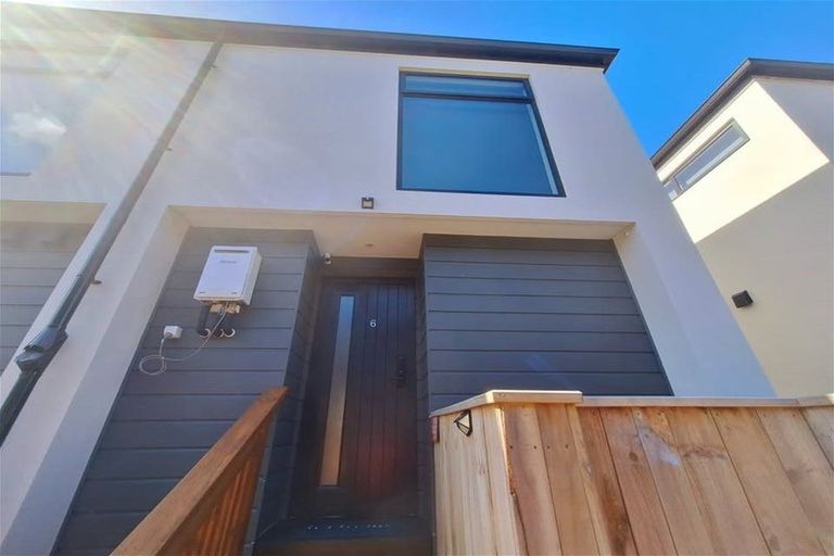 Photo of property in 6/26 Fitzherbert Road, Wainuiomata, Lower Hutt, 5014
