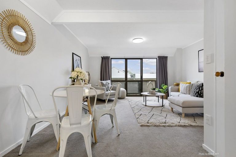 Photo of property in 12u2 Vallance Street, Kilbirnie, Wellington, 6022