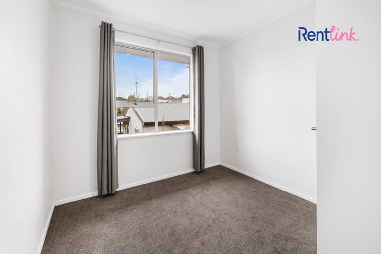 Photo of property in 8 Landview Road, Parkvale, Tauranga, 3112