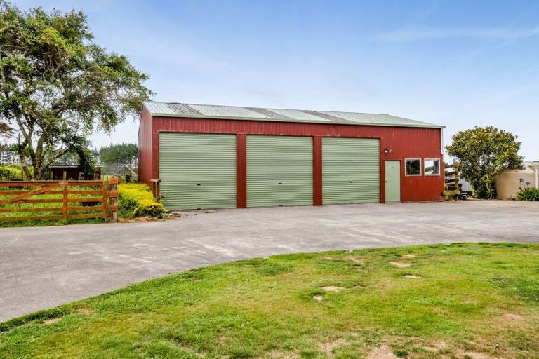 Photo of property in 540 Finnerty Road, Cardiff, Stratford, 4391