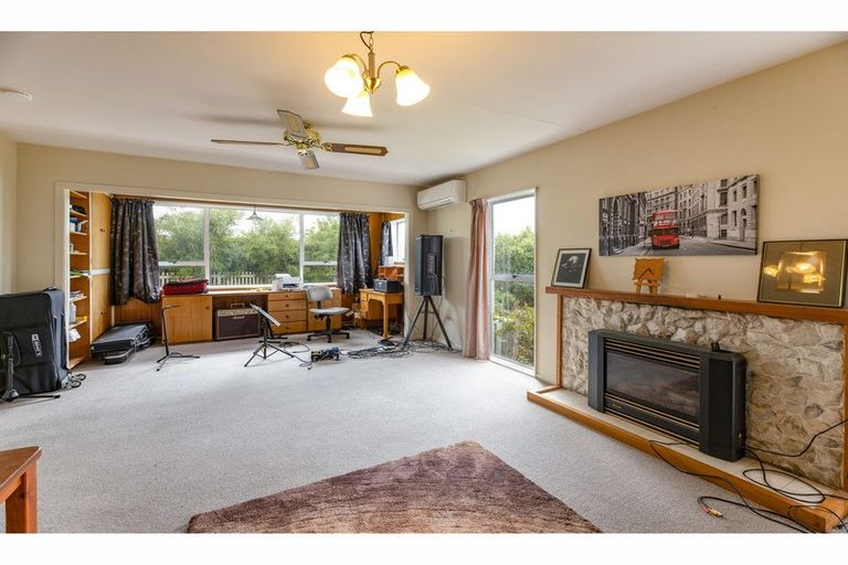 Photo of property in 15 Kimberley Road, Darfield, 7510