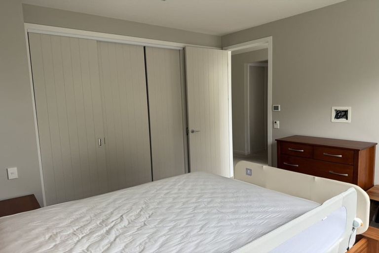 Photo of property in 13 Tuatini Place, Long Bay, Auckland, 0630