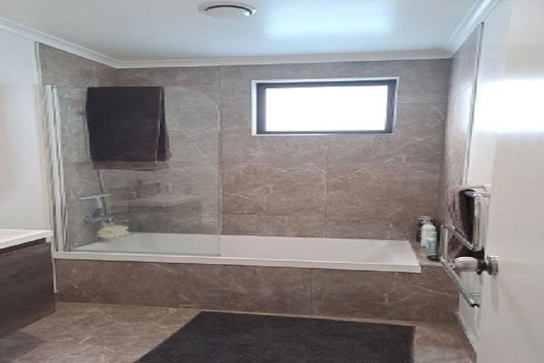 Photo of property in 47a Constable Road, Waiuku, 2123