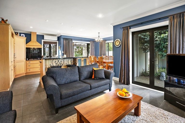 Photo of property in 6 Meadowbank Court, Huntington, Hamilton, 3210