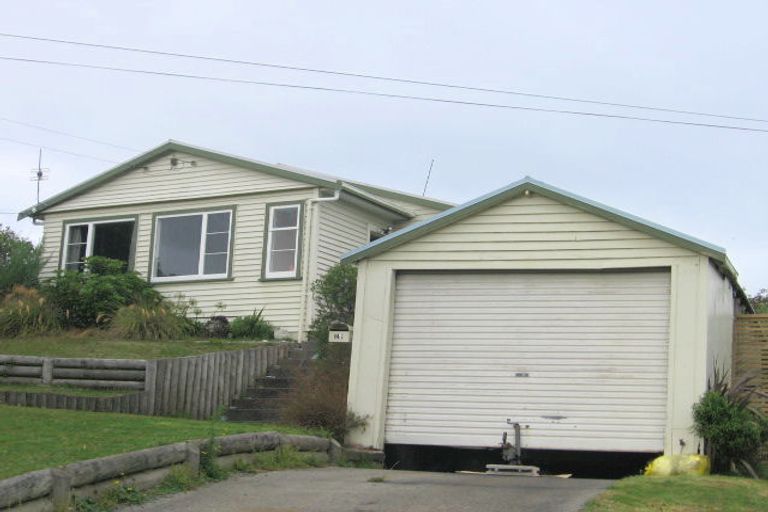 Photo of property in 19 Tarawera Road, Johnsonville, Wellington, 6037