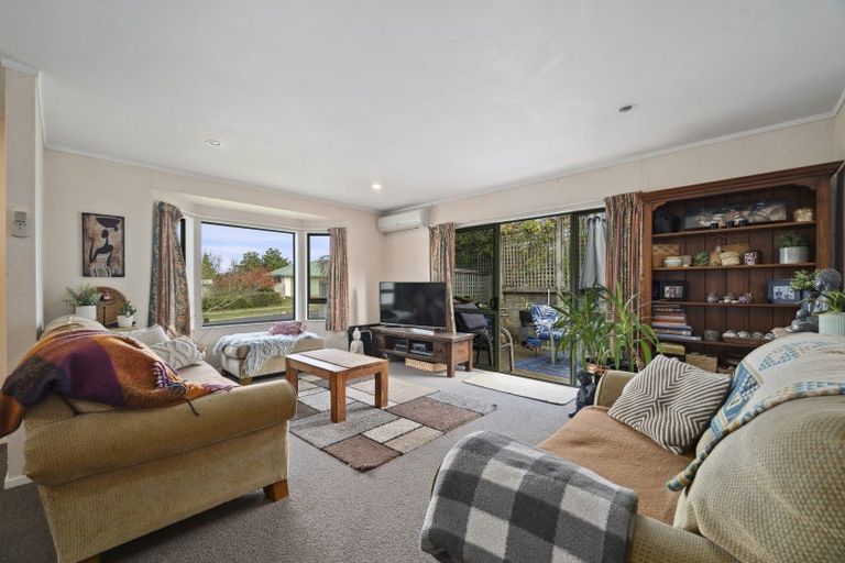 Photo of property in 2/6 The Grove, Nukuhau, Taupo, 3330
