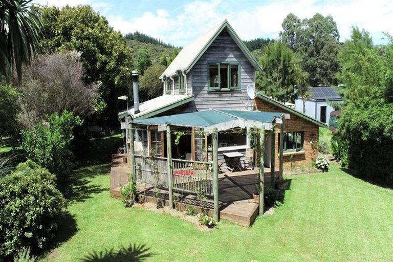 Photo of property in 1219 Whangapoua Sh25 Road, Te Rerenga, Coromandel, 3582