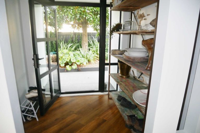 Photo of property in 1 Allard Street, Edgeware, Christchurch, 8013