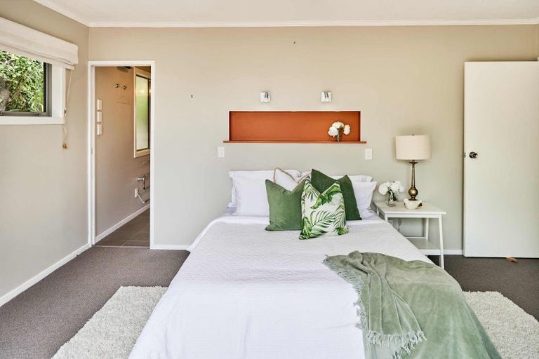 Photo of property in 4 Meridian Way, Whitby, Porirua, 5024