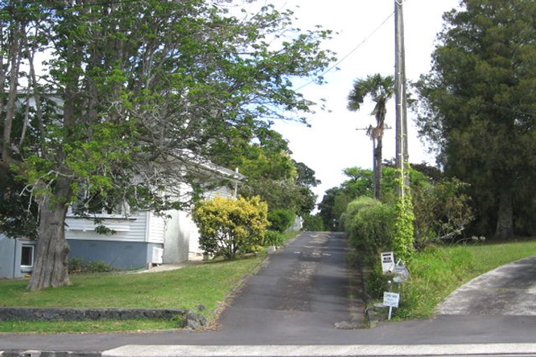 Photo of property in 34 Hinemoa Street, Birkenhead, Auckland, 0626