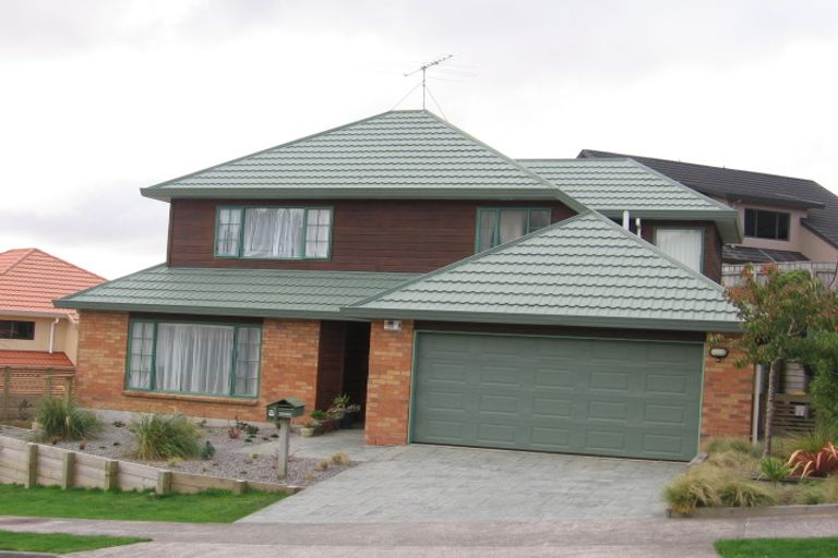 Photo of property in 8 Eastcott Grove, Churton Park, Wellington, 6037