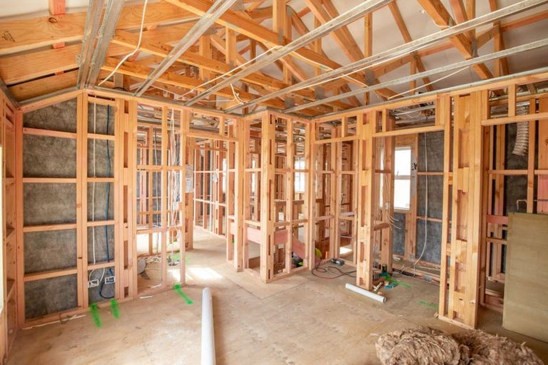 Photo of property in 82 Main Road, Wainuiomata, Lower Hutt, 5014