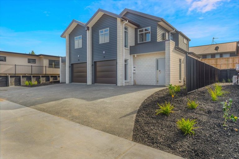 Photo of property in 10/15u Onukutara Place, Huntington, Hamilton, 3281