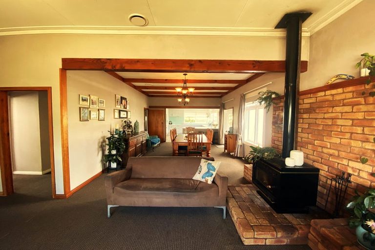 Photo of property in 1 Kowhai Street, Tuakau, 2121