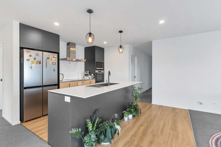 Photo of property in 40 Eileen Way, Rolleston, 7615