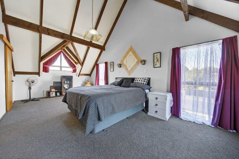 Photo of property in 1a Hornsby Street, Carterton, 5713