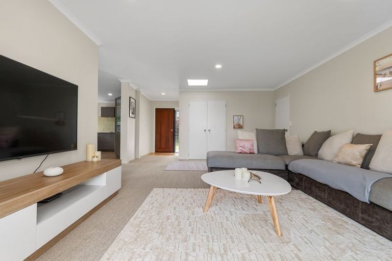 Photo of property in 54 Village Park Drive, Welcome Bay, Tauranga, 3112