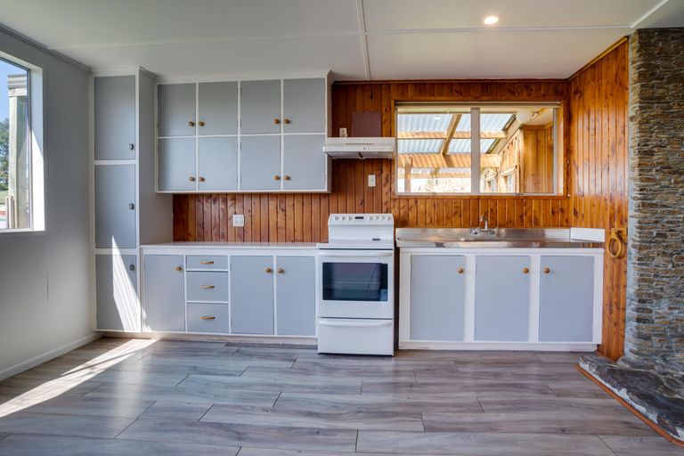 Photo of property in 8 Rata Road, Twizel, 7901