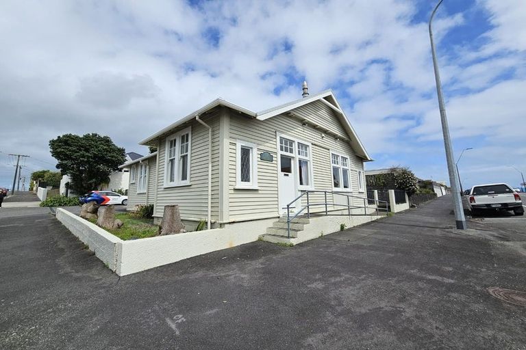 Photo of property in 512 Devon Street East, Strandon, New Plymouth, 4312