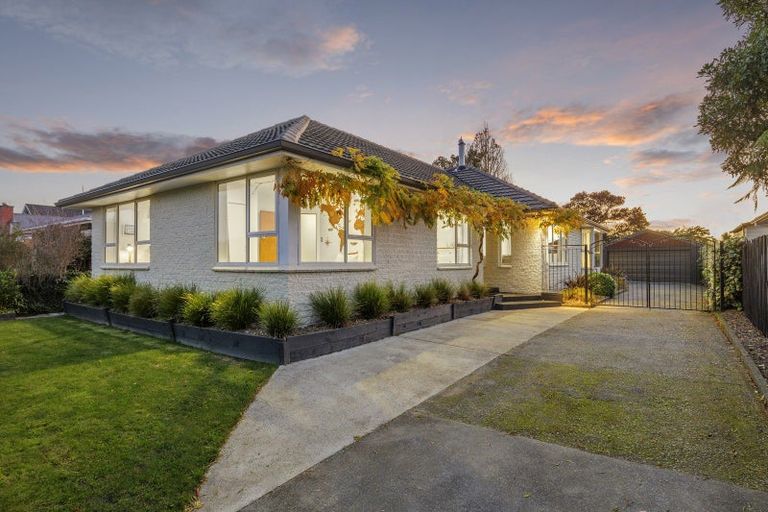 Photo of property in 25 Teesdale Street, Burnside, Christchurch, 8053