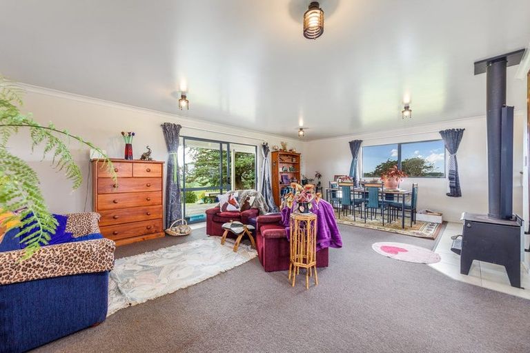 Photo of property in 158 Waiteitei Road, Wellsford, 0974