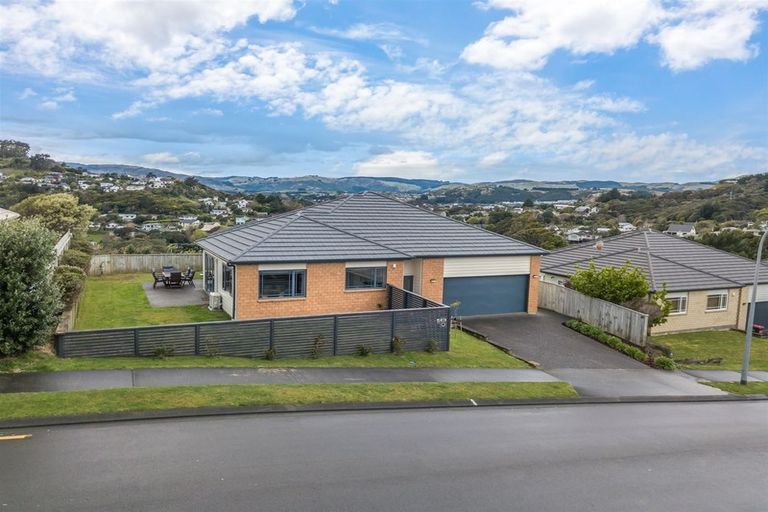 Photo of property in 47 Staithes Drive North, Whitby, Porirua, 5024