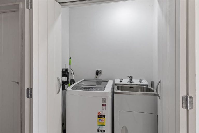 Photo of property in 39 Matipo Street, Riccarton, Christchurch, 8041