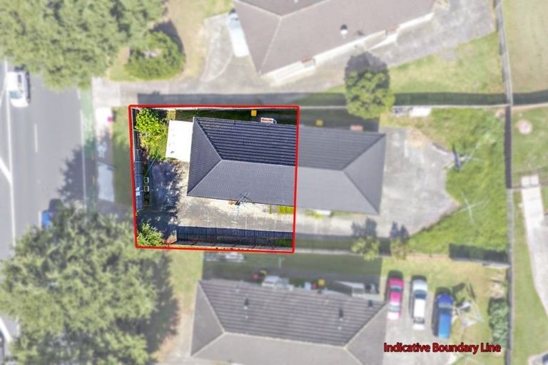 Photo of property in 1/5 Great South Road, Manurewa, Auckland, 2102