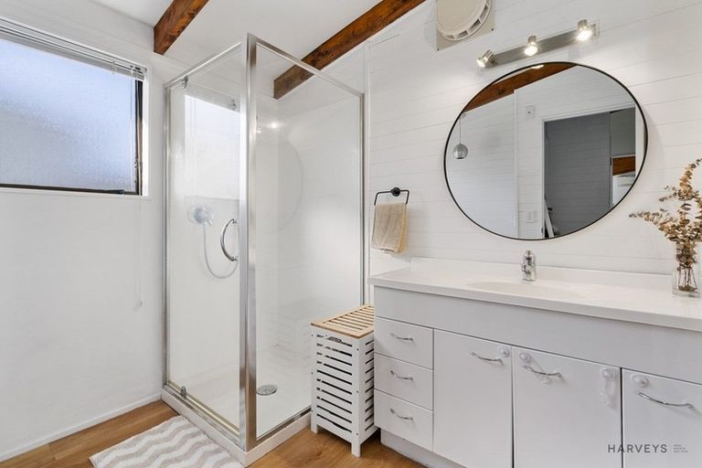 Photo of property in 1/25 Savoy Road, Glen Eden, Auckland, 0602