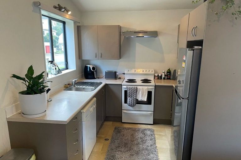 Photo of property in 60 Happy Valley Road, Owhiro Bay, Wellington, 6023