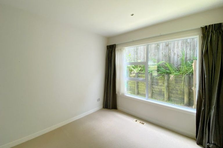 Photo of property in 34 Helvetia Drive, Browns Bay, Auckland, 0630