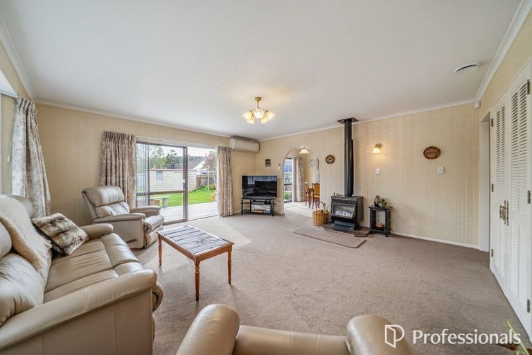 Photo of property in 14 Rawhiti Street, Stokes Valley, Lower Hutt, 5019