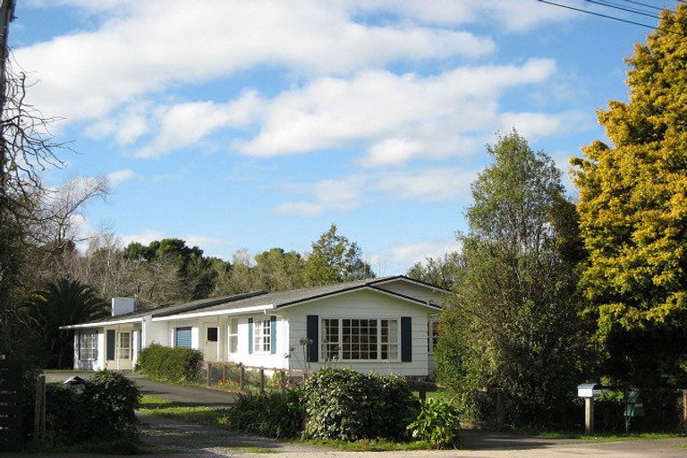Photo of property in 28a Wanganui Road, Marton, 4710