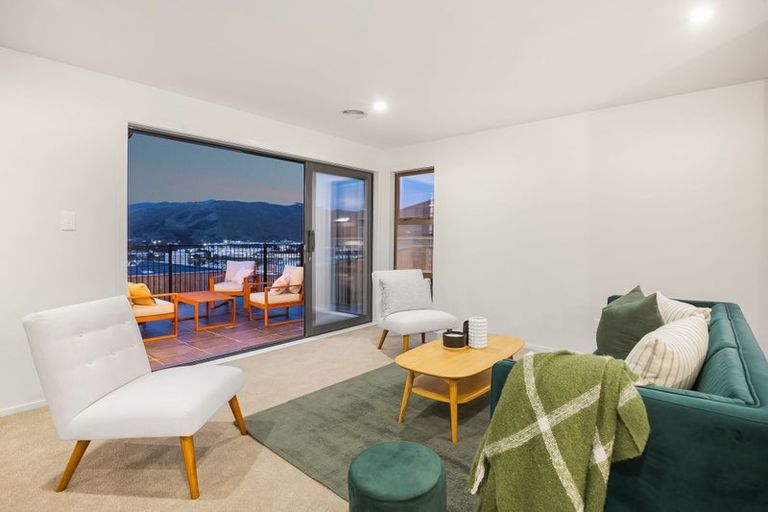 Photo of property in 26 Te Hoiere Street, Aotea, Porirua, 5024