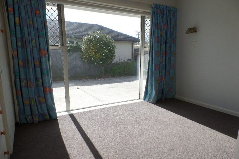 Photo of property in 265 Weston Road, Mairehau, Christchurch, 8052