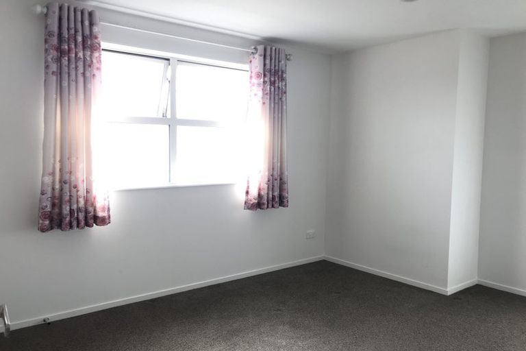 Photo of property in 53u1 May Street, Hamilton East, Hamilton, 3216