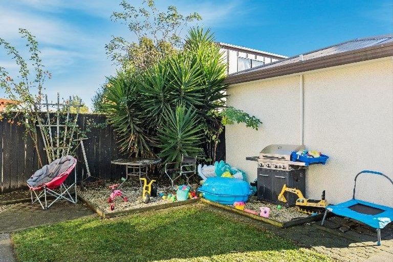 Photo of property in 2/496 Cashel Street, Linwood, Christchurch, 8011