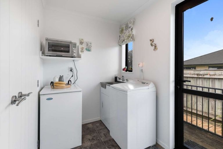 Photo of property in 7 Oak Crescent, Ashhurst, 4810