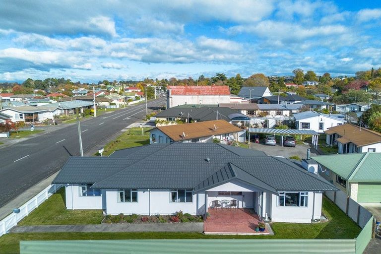 Photo of property in 10a Wellington Road, Waipukurau, 4200