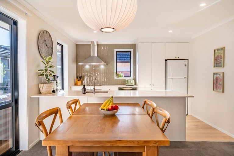 Photo of property in 30 Martingale Drive, Whitby, Porirua, 5024