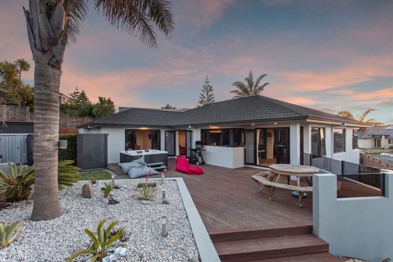Photo of property in 5 Island View Heights, Coastlands, Whakatane, 3120