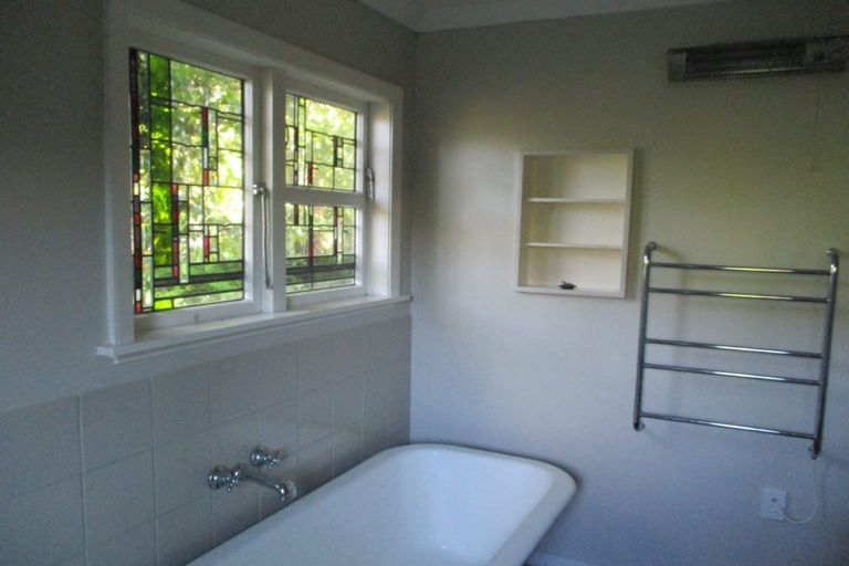 Photo of property in 26a Fitzroy Street, Wadestown, Wellington, 6012