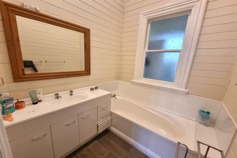 Photo of property in 20 Makomako Street, Pongaroa, 4991