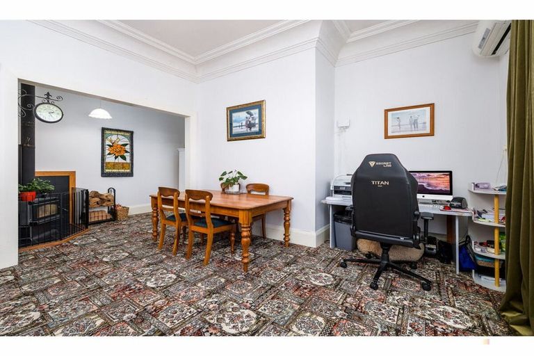 Photo of property in 17 Manse Street, Waimate, 7924