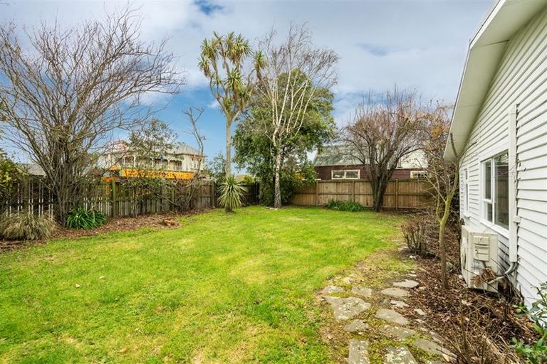 Photo of property in 1b Charles Street, Prebbleton, 7604