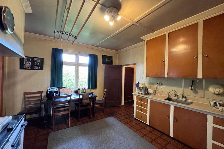 Photo of property in 26 High Street West, Nightcaps, 9630