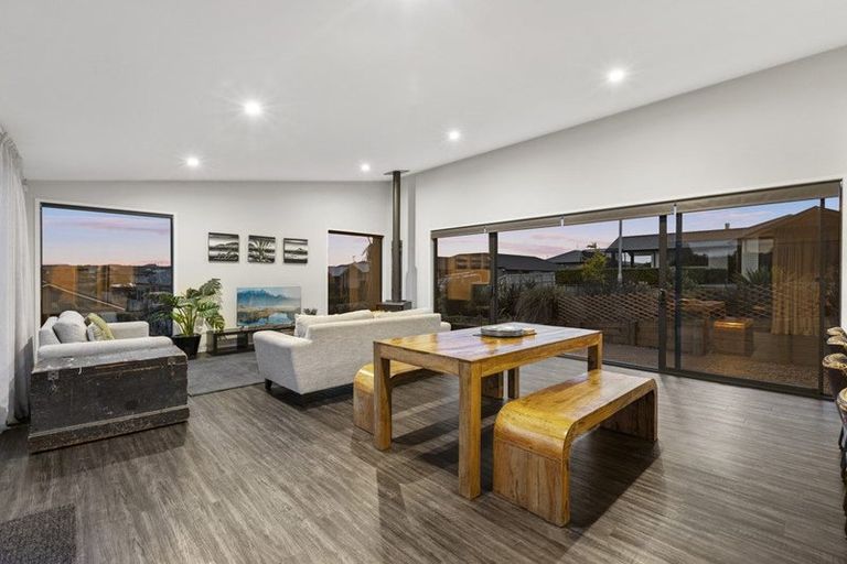 Photo of property in 8 Materawaho Way, Pyes Pa, Tauranga, 3112