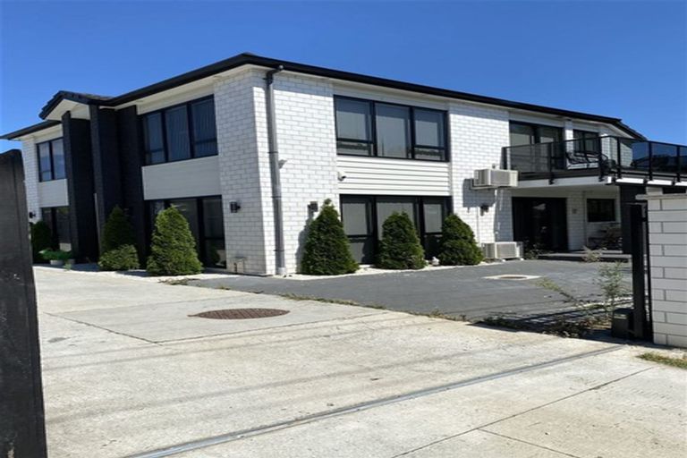 Photo of property in 33a Hamilton Road, Papatoetoe, Auckland, 2025